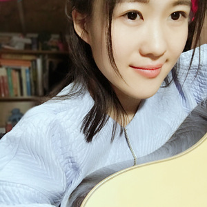 外国野外撒尿视频
